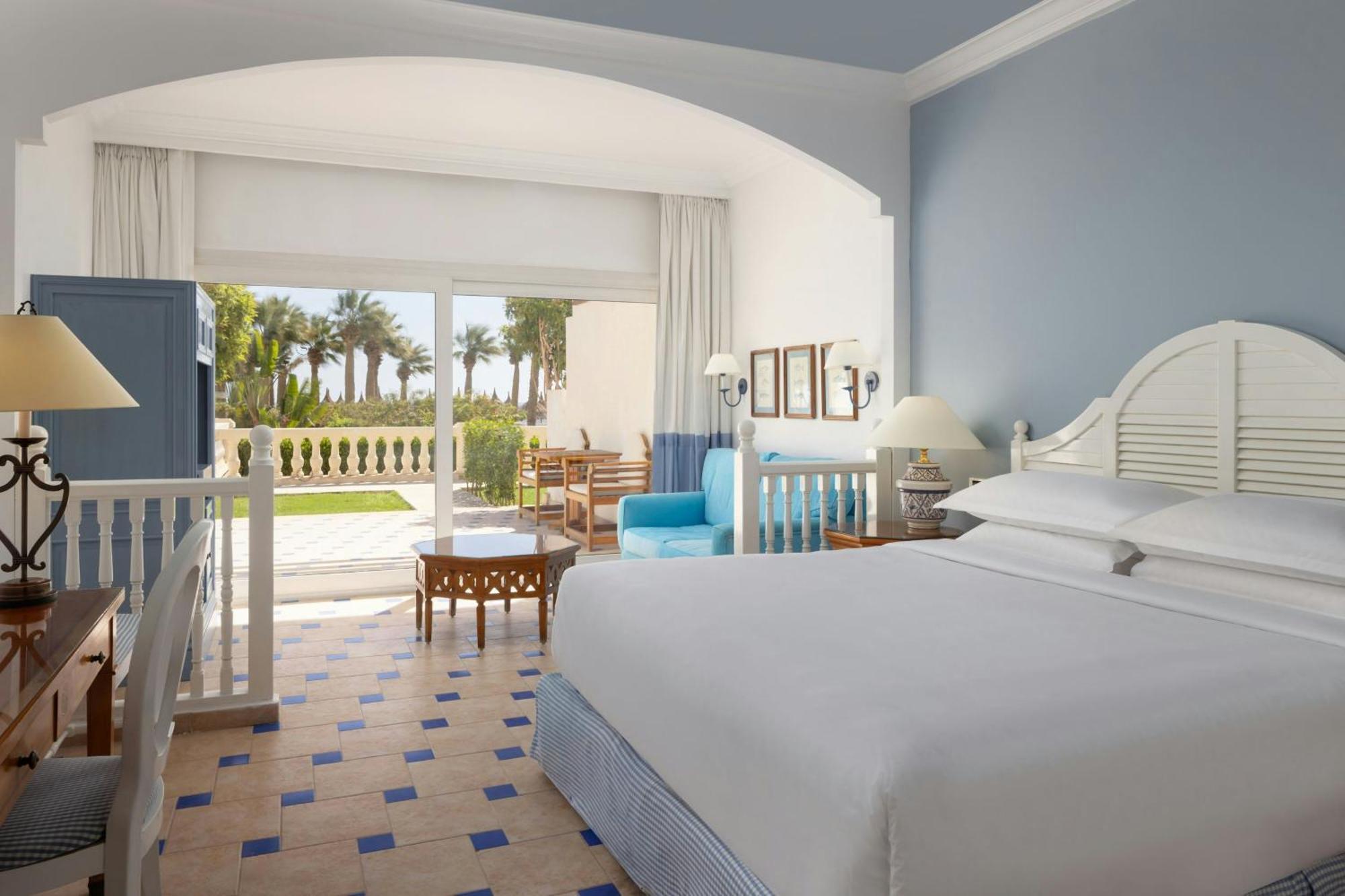 King Room with Garden View and Private Terrace