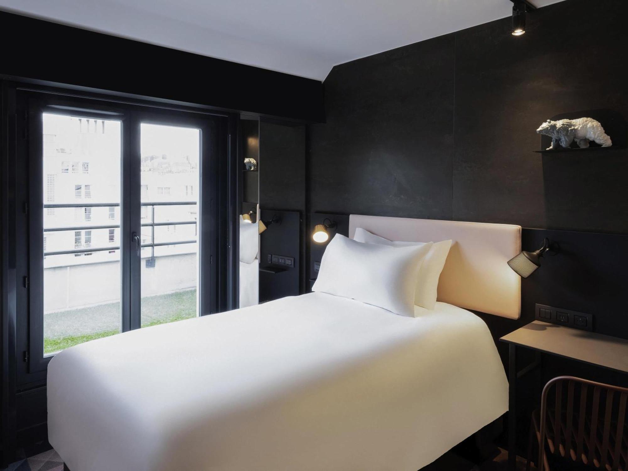 Tribe Essential Single Room