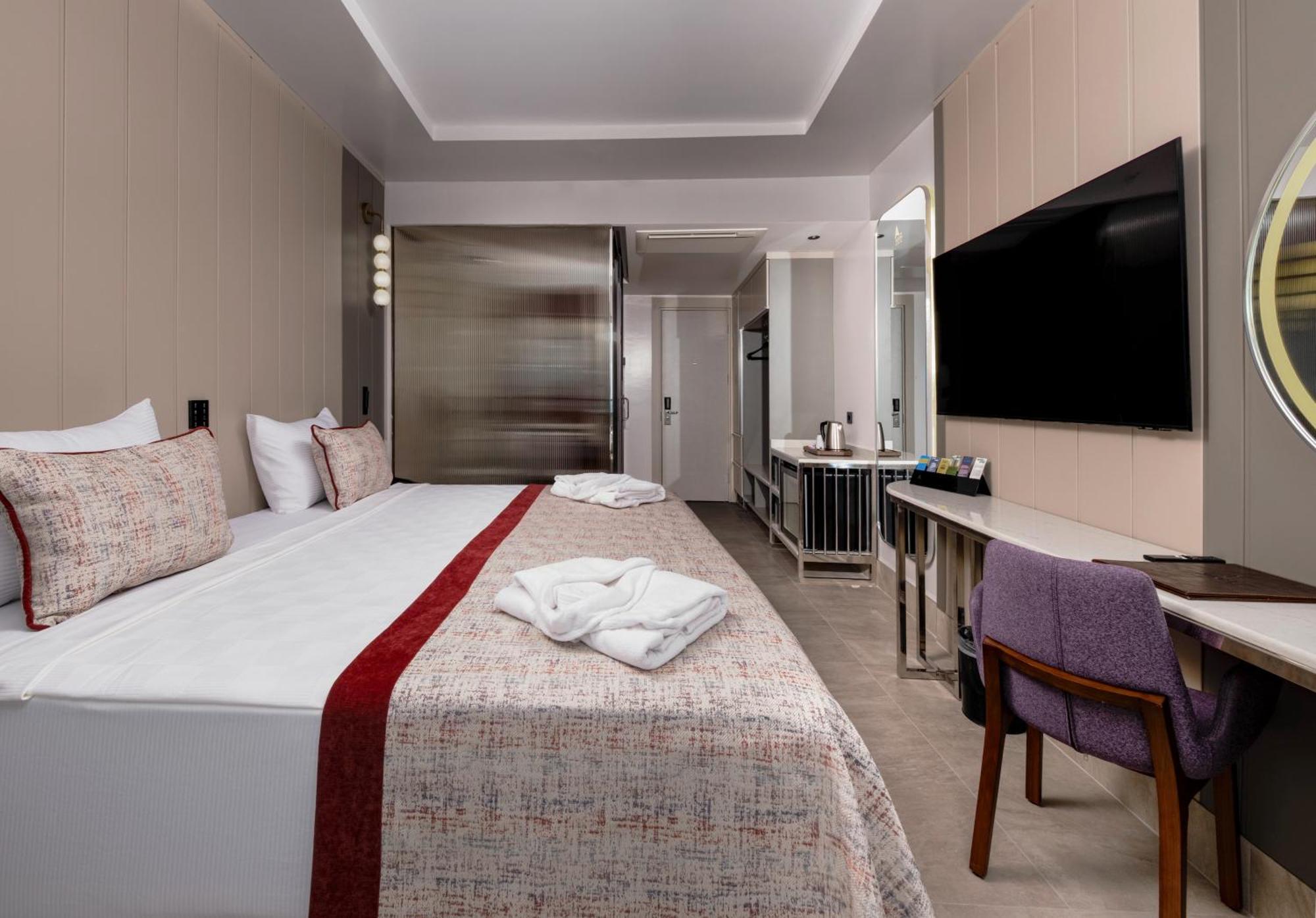 Standard Double or Twin Room