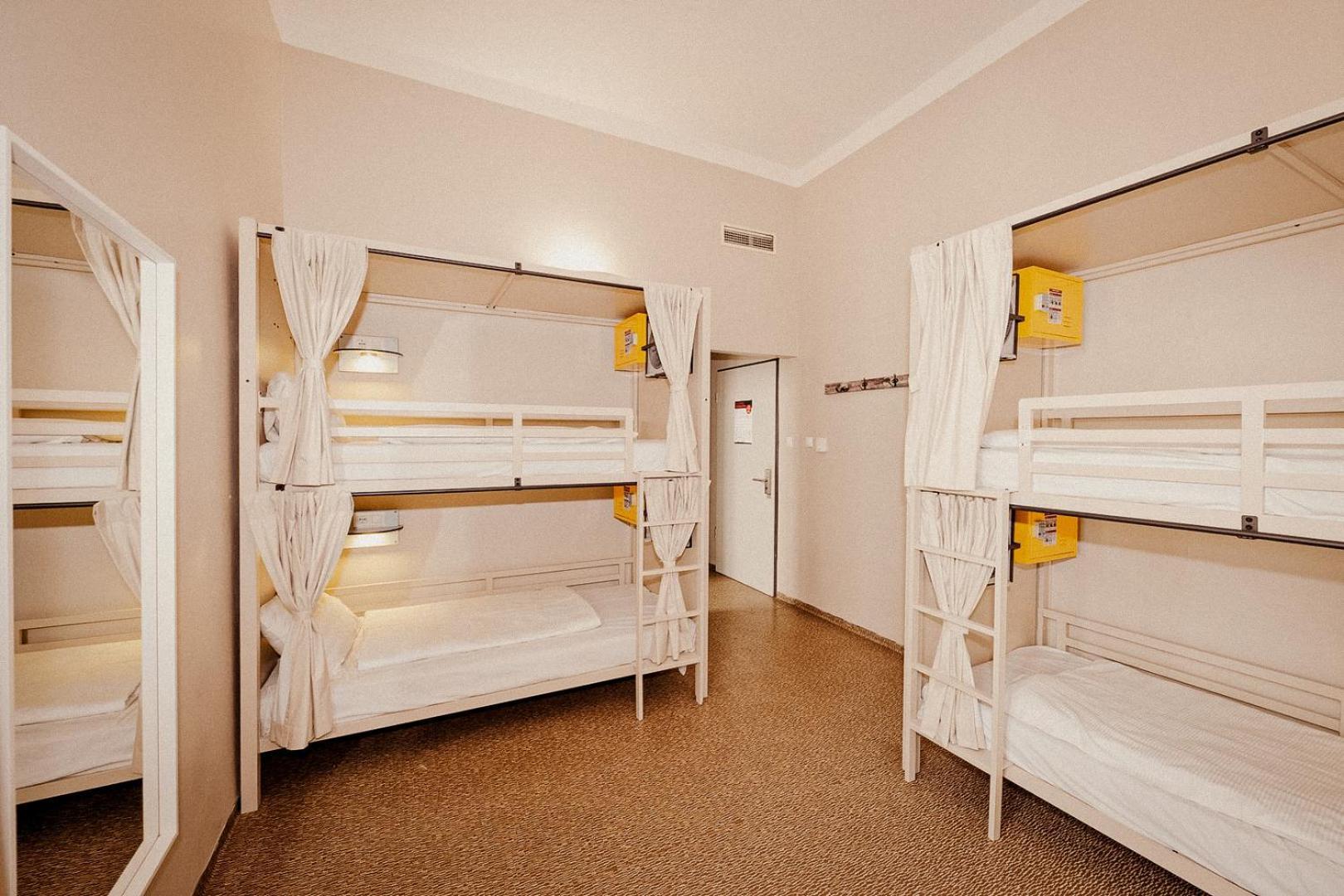 Habitación Compartida Mixta - 4 camas