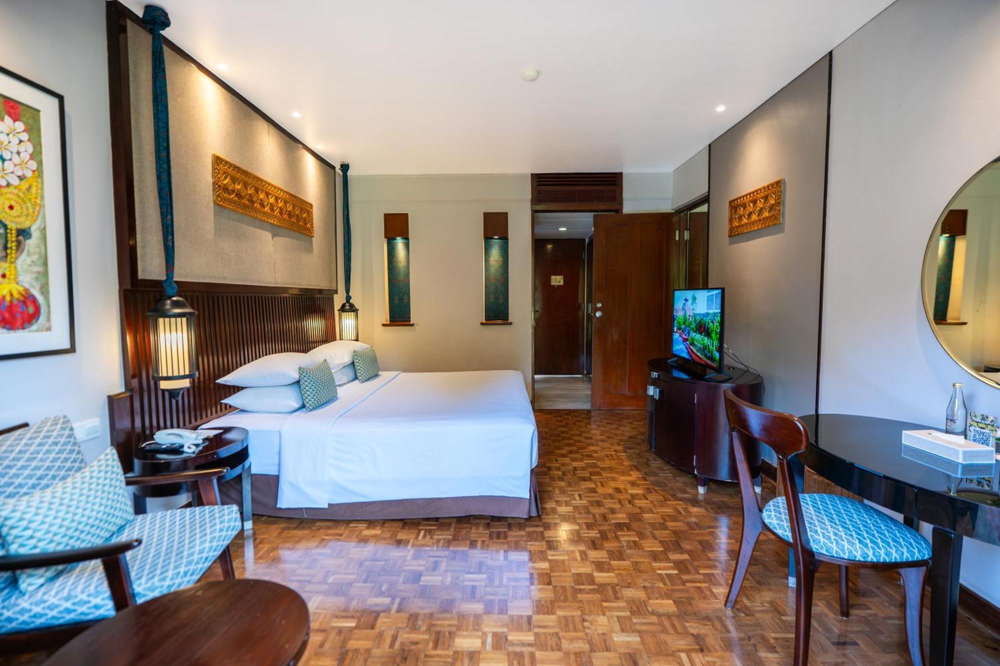 Interconnecting Deluxe Double or Twin Room Benefit