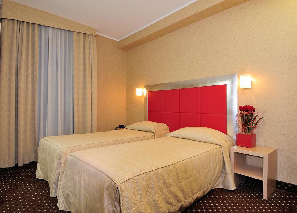Twin Room,190069519:JPEG