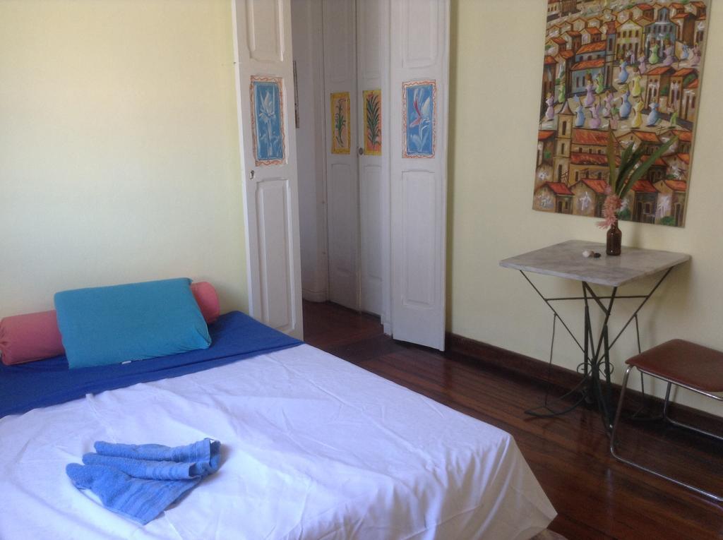 Quarto Duplo com Pátio