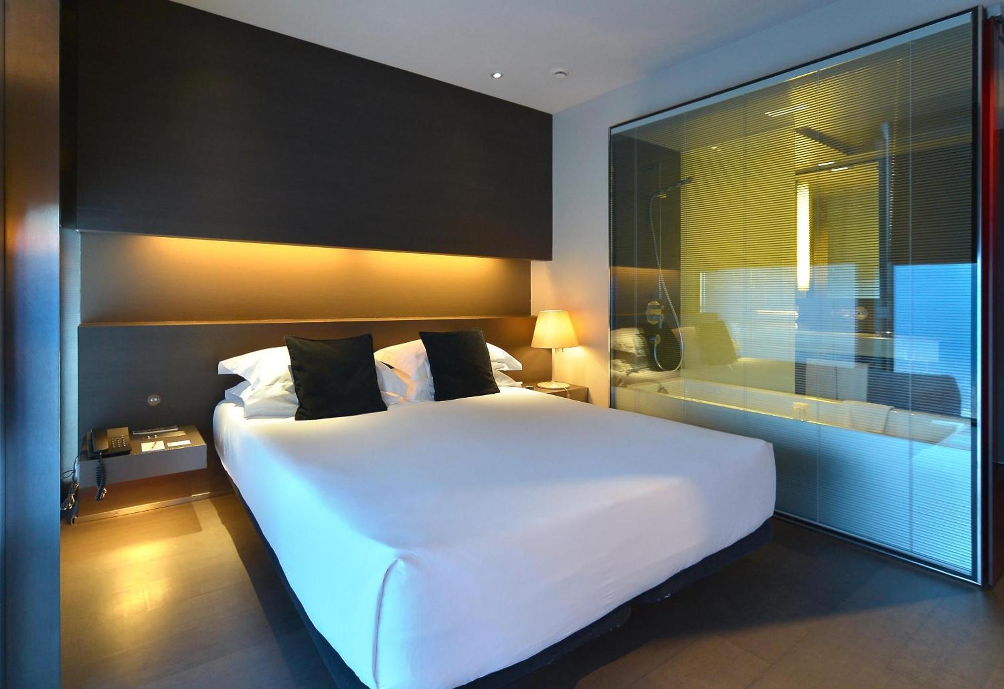 Double or Twin Room,1207945843:JPEG