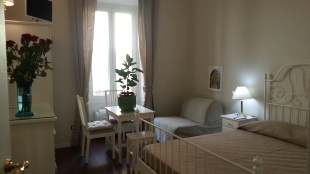 Double Room with Private Bathroom,1188467608:JPEG