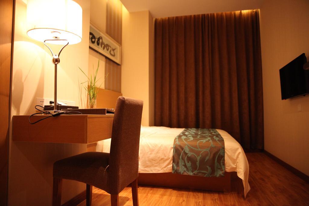 Superior Queen Room