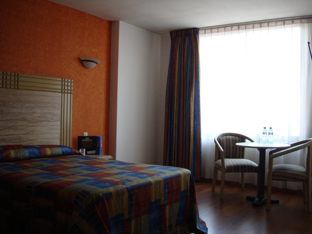 Double Room,1208301493:JPEG