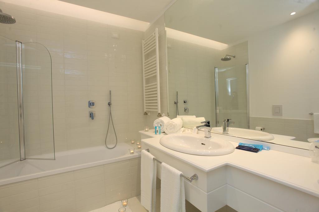 Comfort Double or Twin Room with Sea View,912810727:JPEG