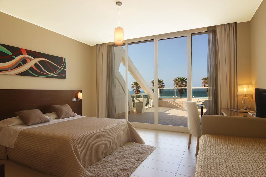 Junior Suite con Terrazza e Vista Mare