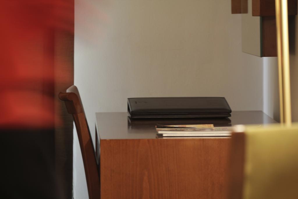 Standard King Room,243983733:JPEG