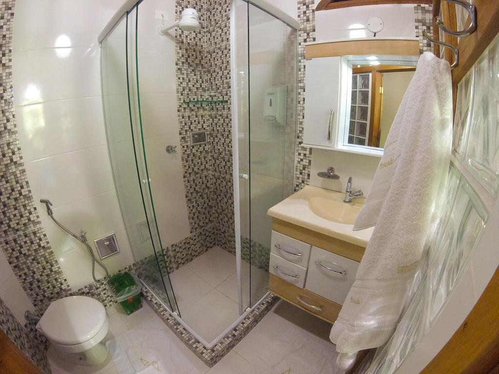 Quarto Duplo