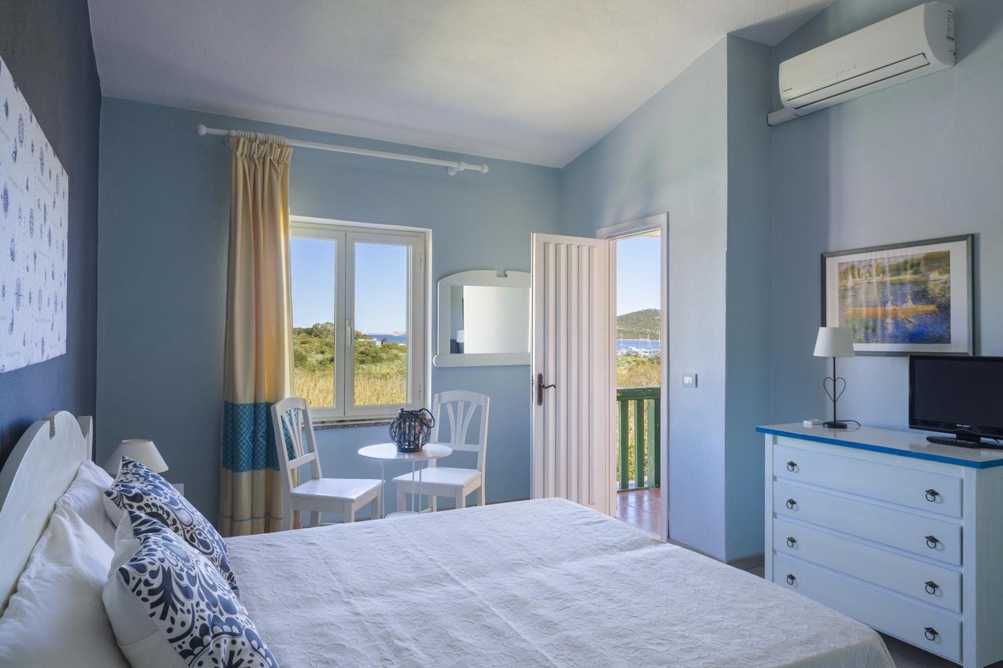 Triple Room with Sea View,1393999553:JPEG