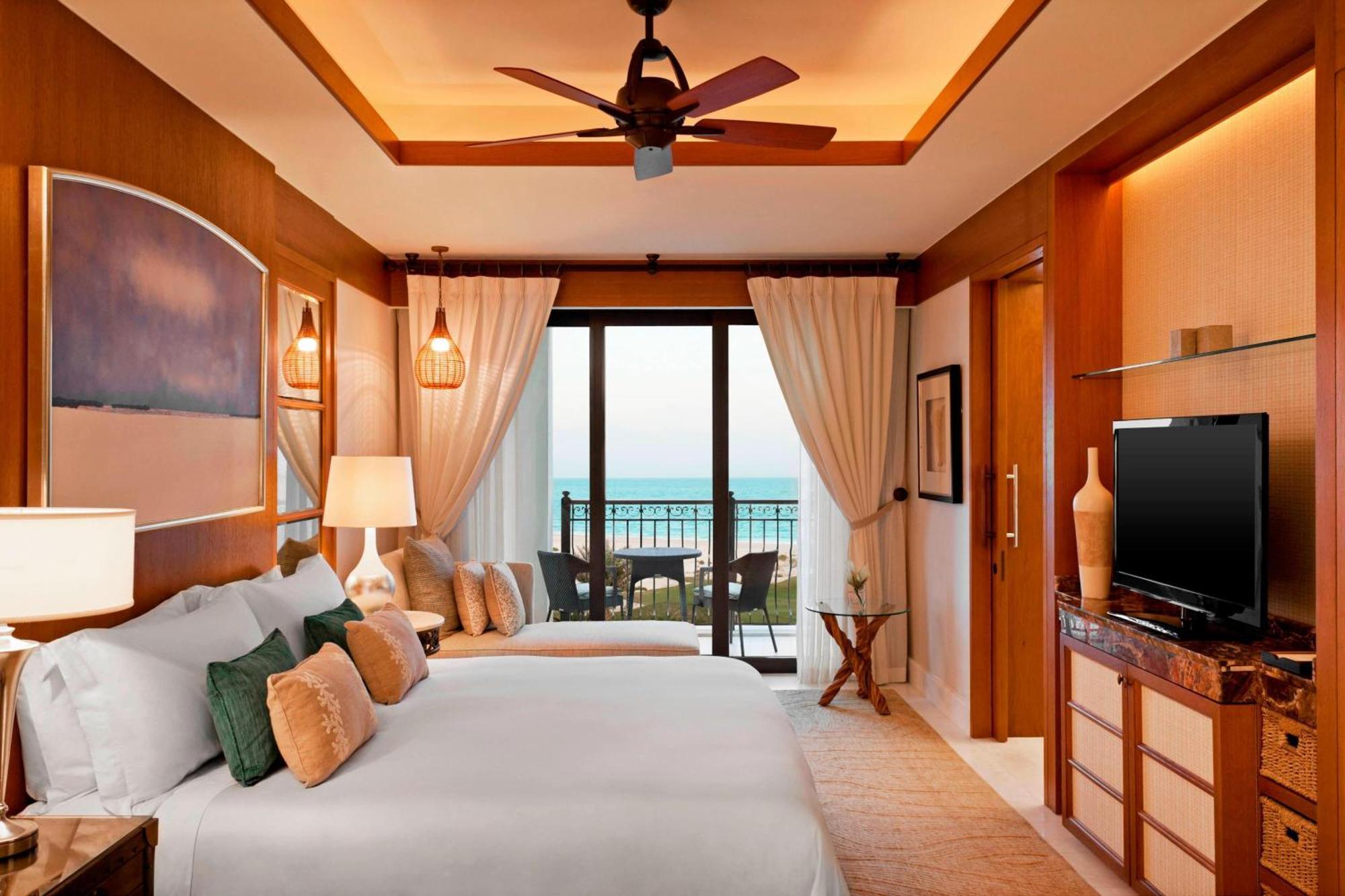 Quarto Premium com Vista Mar, 1 Cama King-size, Sofá-cama e Varanda