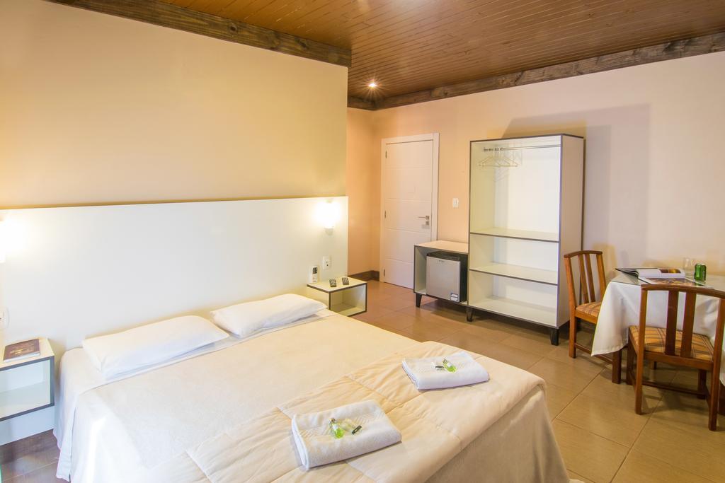 Standard Triple Room,321856189:JPEG