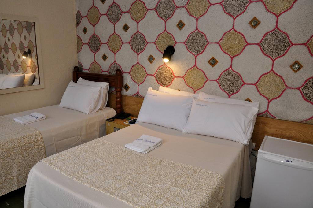 Twin Room,815912468:JPEG