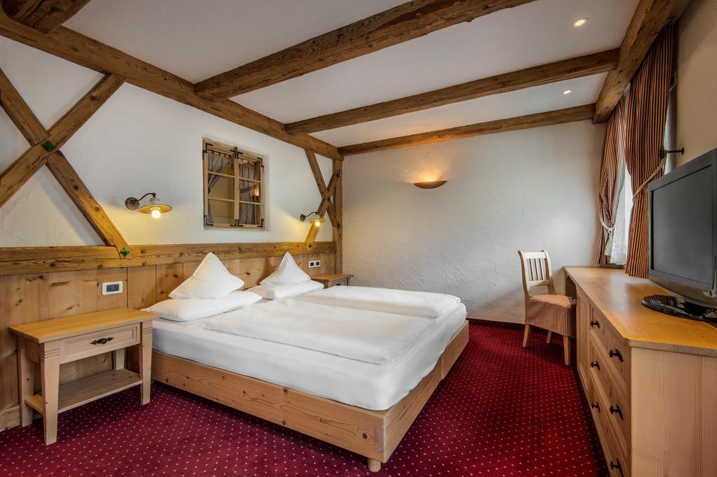 Superior Double Room,323584270:JPEG