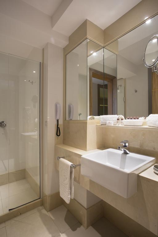 Quarto Triplo Standard