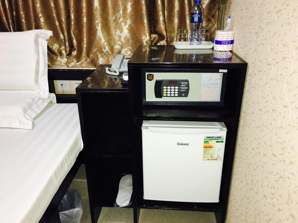 Deluxe Single Room
