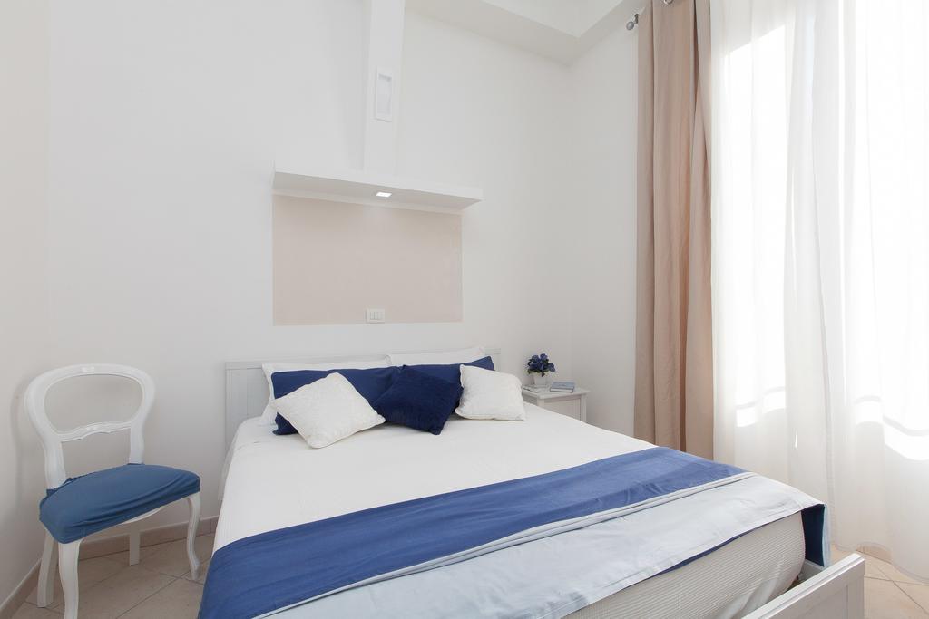 Large Double Room,377869573:JPEG
