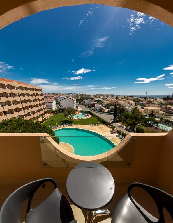 Quarto Twin com Vista Mar