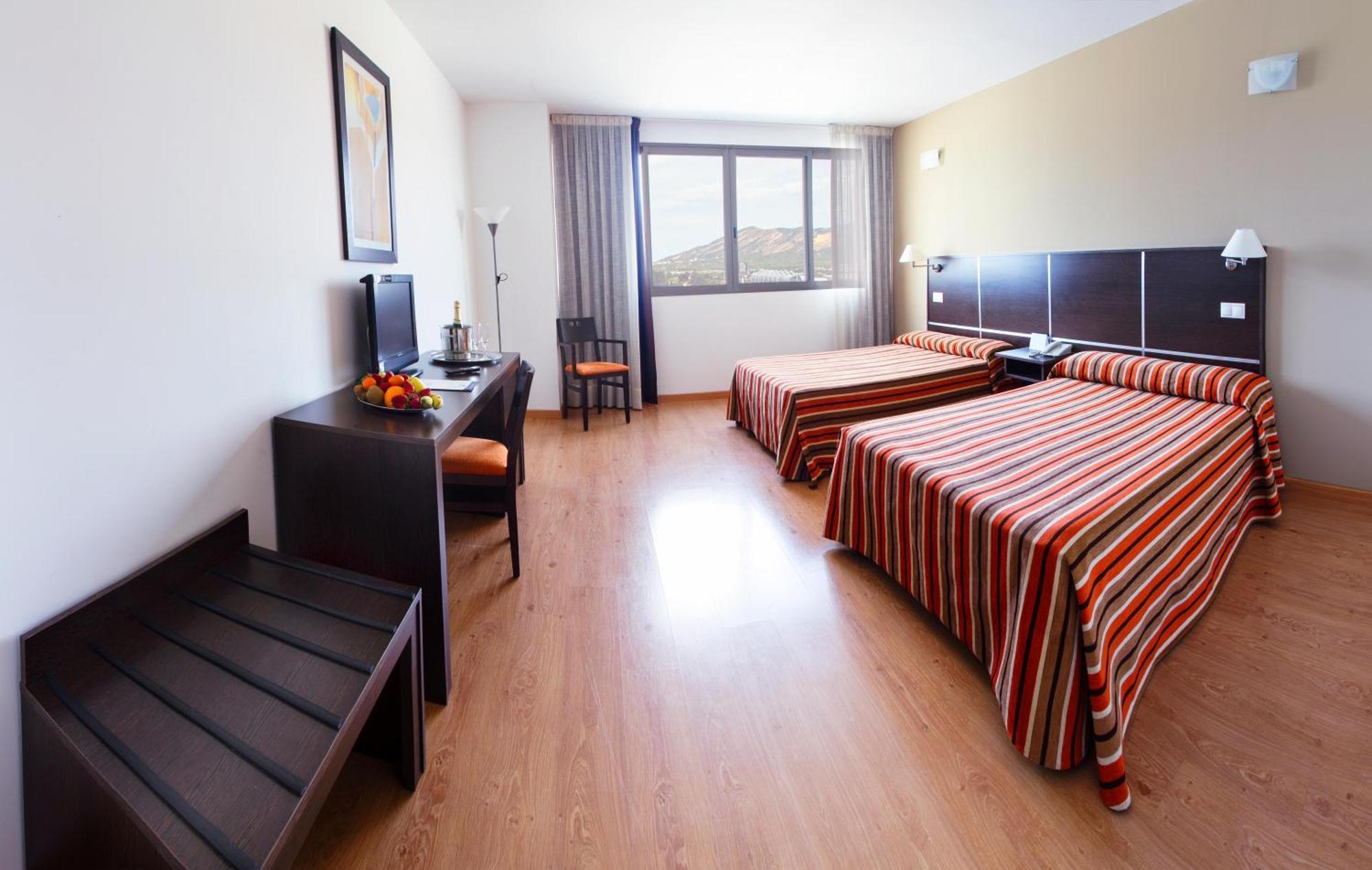 Double or Twin Room (2 Adults + 2 Children)