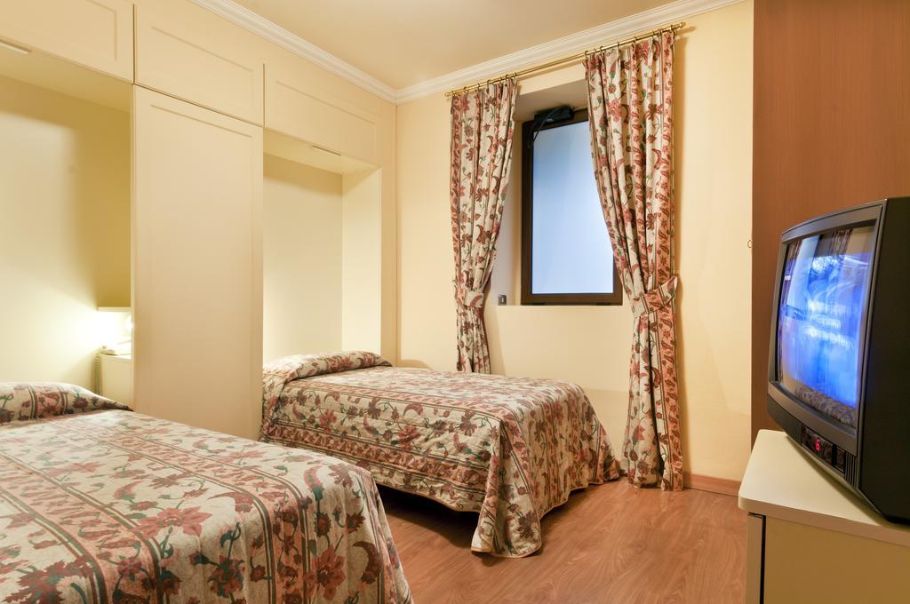 Economy Three-Bedroom Apartment