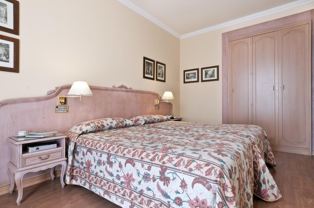 Economy Three-Bedroom Apartment