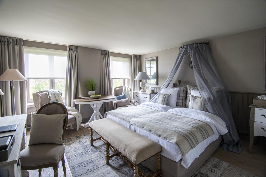 Double Room,642174225:JPEG