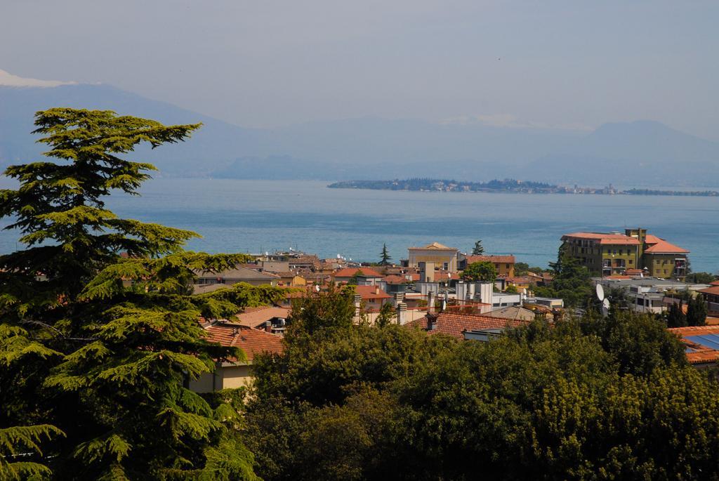 Standard Double Room with Balcony,807774138:JPEG