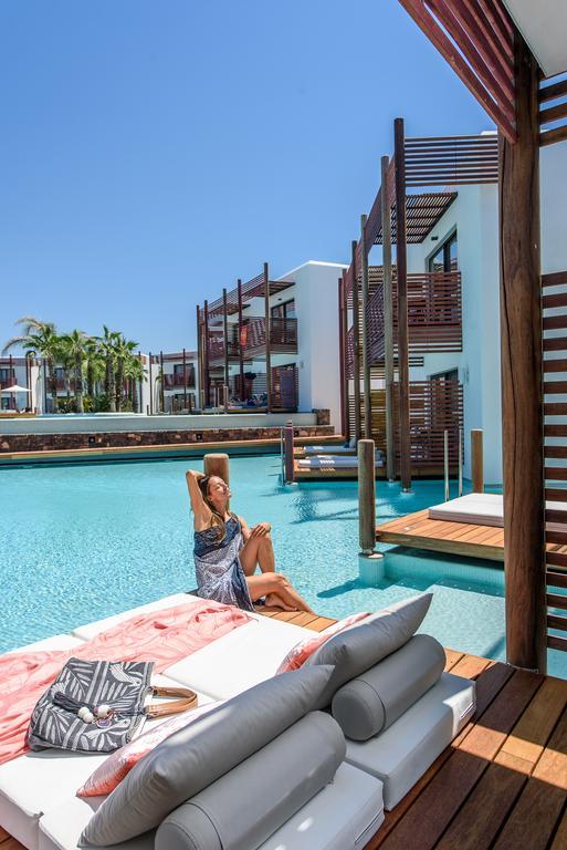 Habitación Doble Premium con piscina compartida