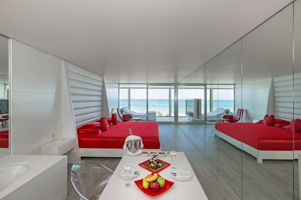 Design Room Direct Sea View