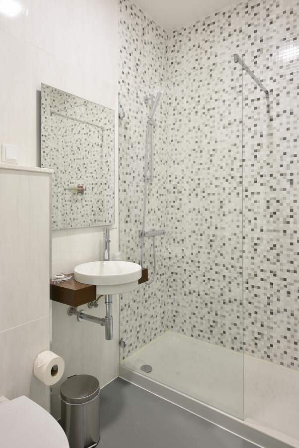 Double Room,945727144:JPEG