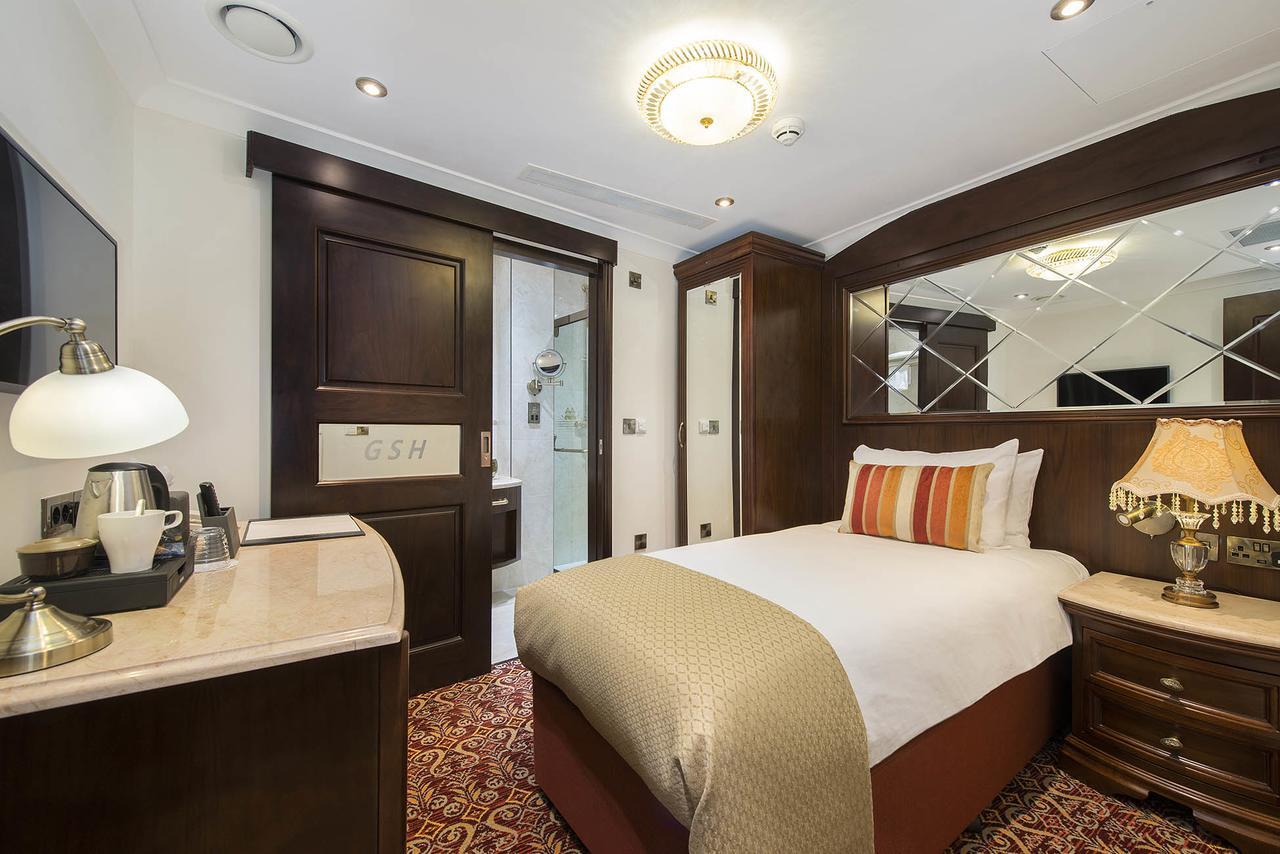 Serenity Single - Quiet Room No Windows,543155673:JPEG