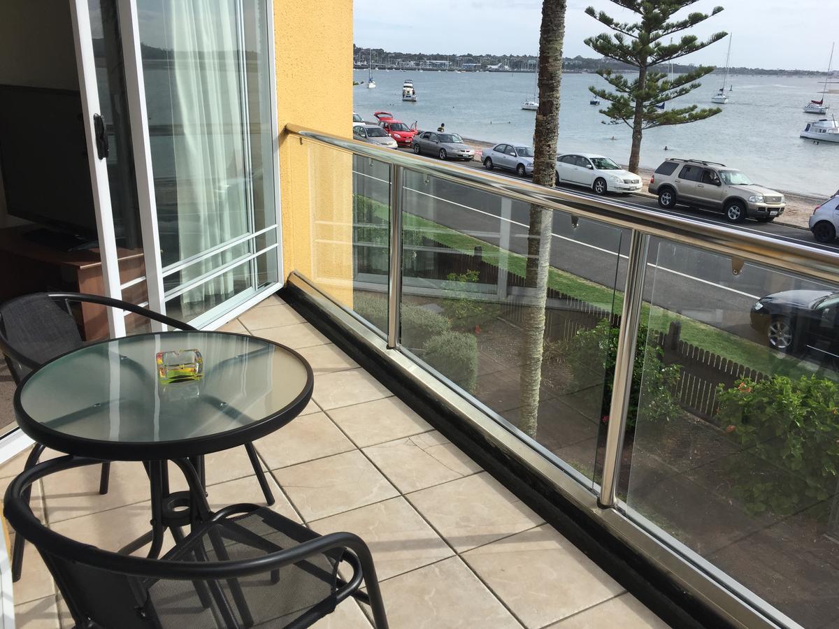 Two-Bedroom Suite with Loft and Sea View - Upper Floor