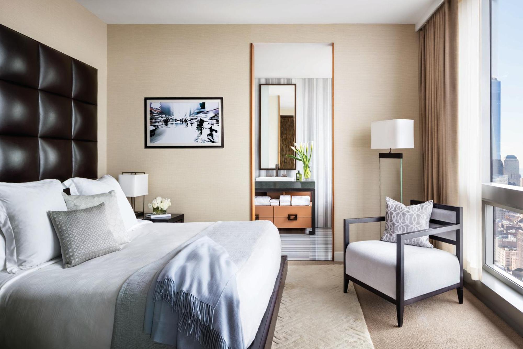 Hudson Square King Room