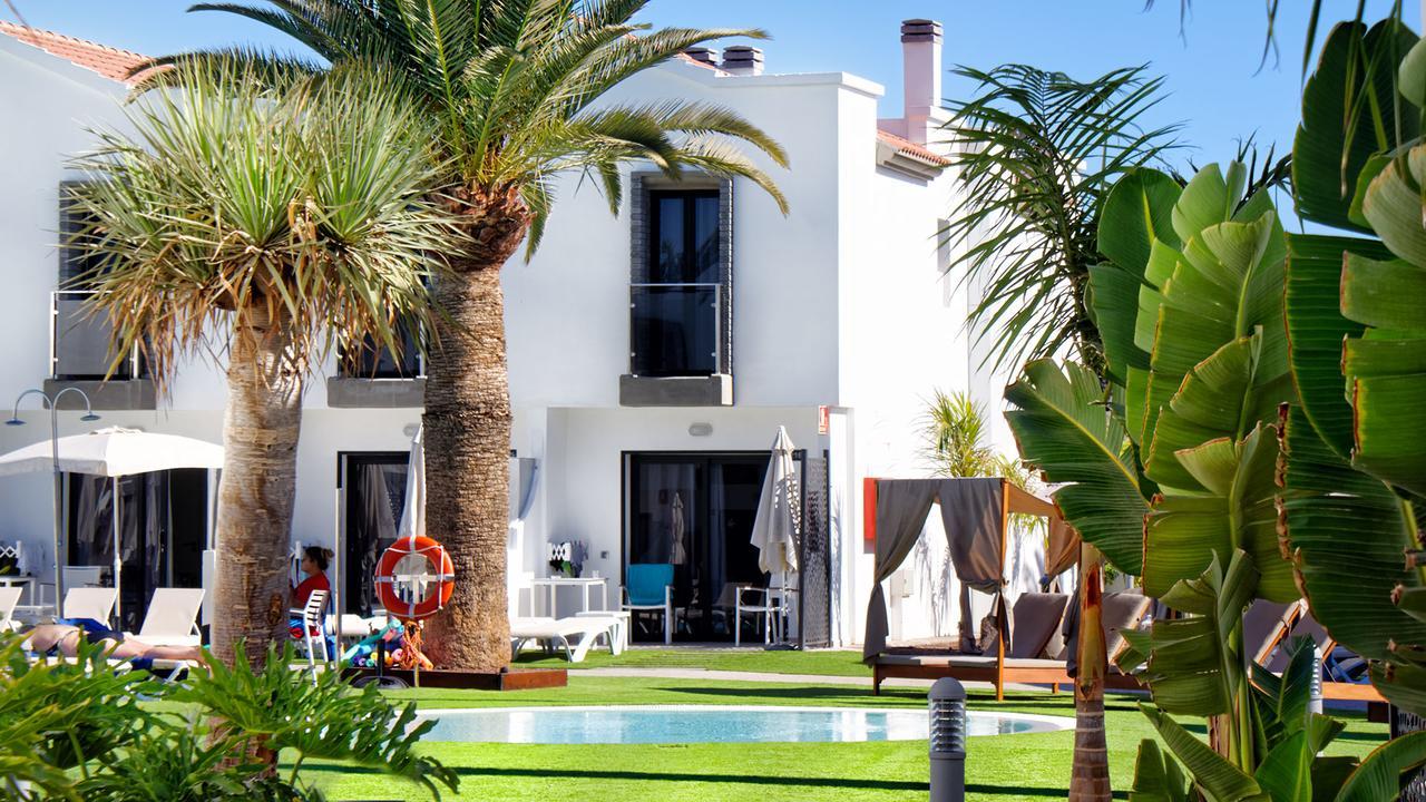 Bungalow Pool View