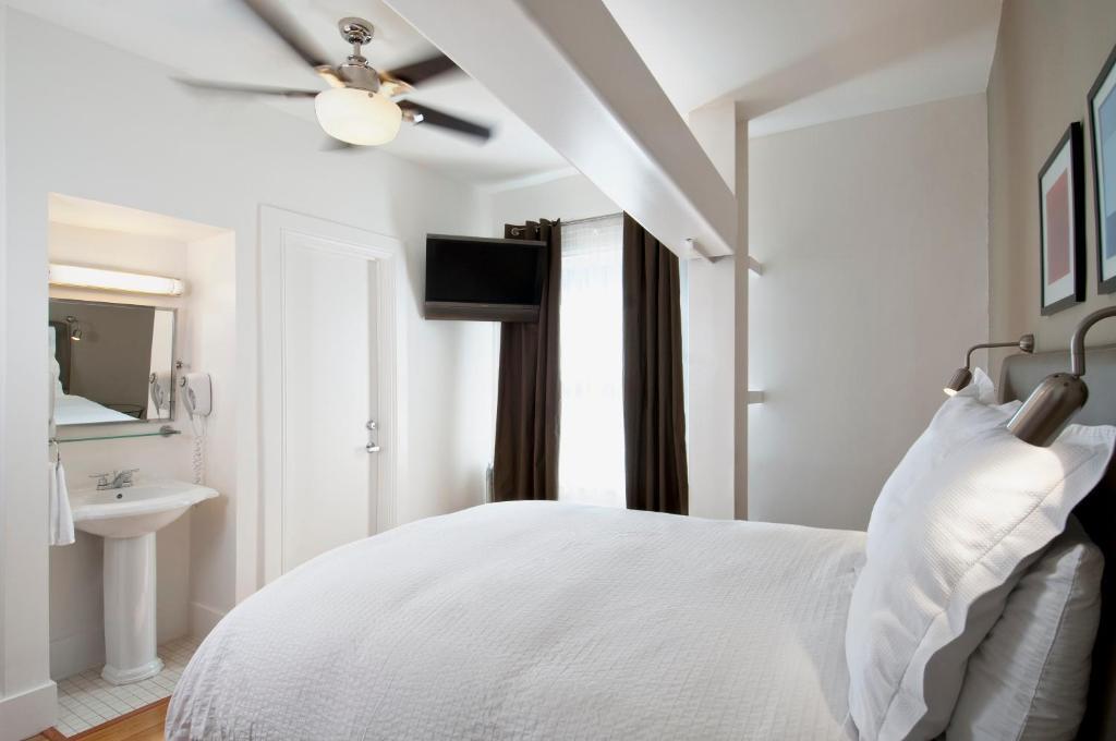 Quarto Standard com Cama Queen-size