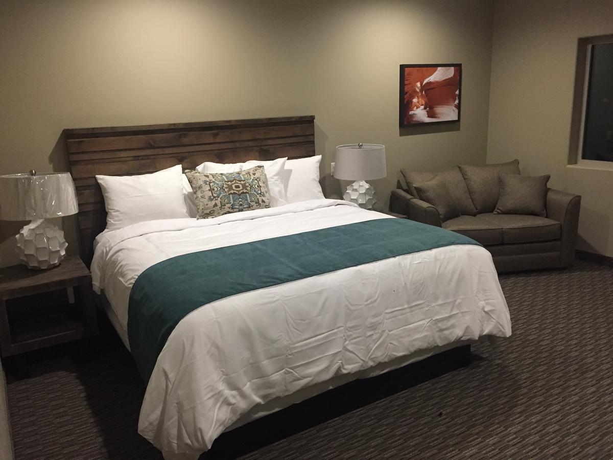 King Room,584882274:JPEG