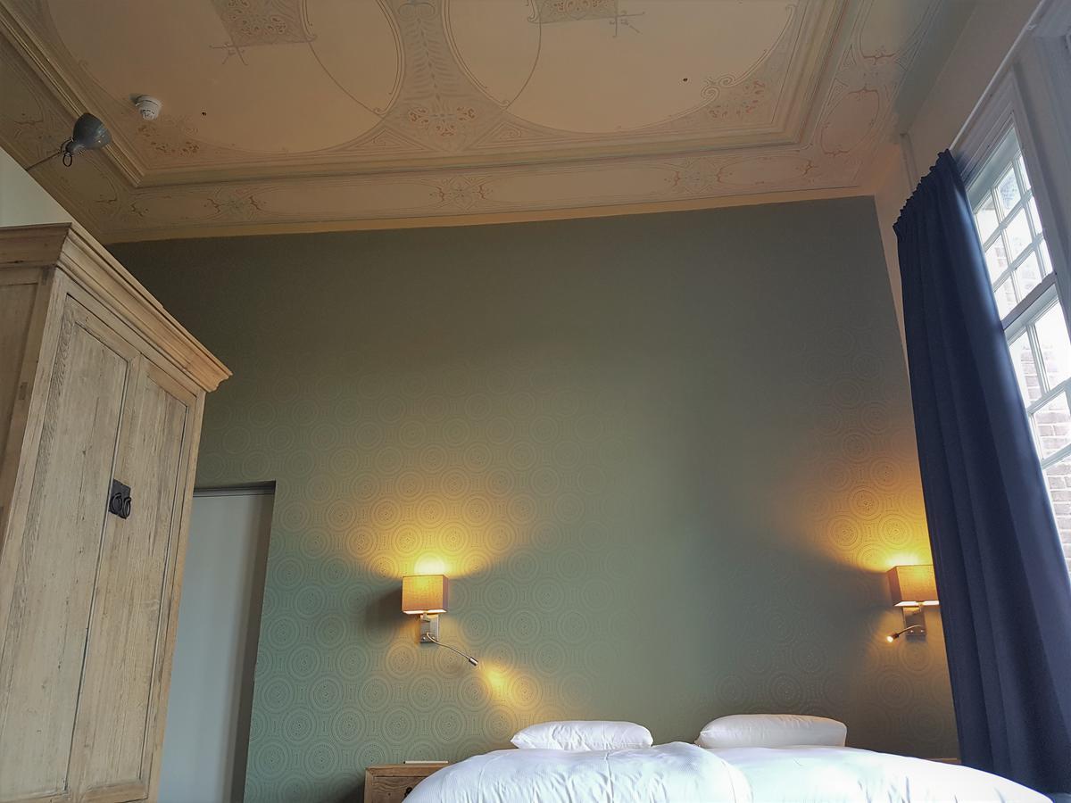 Deluxe Double Room,587232444:JPEG