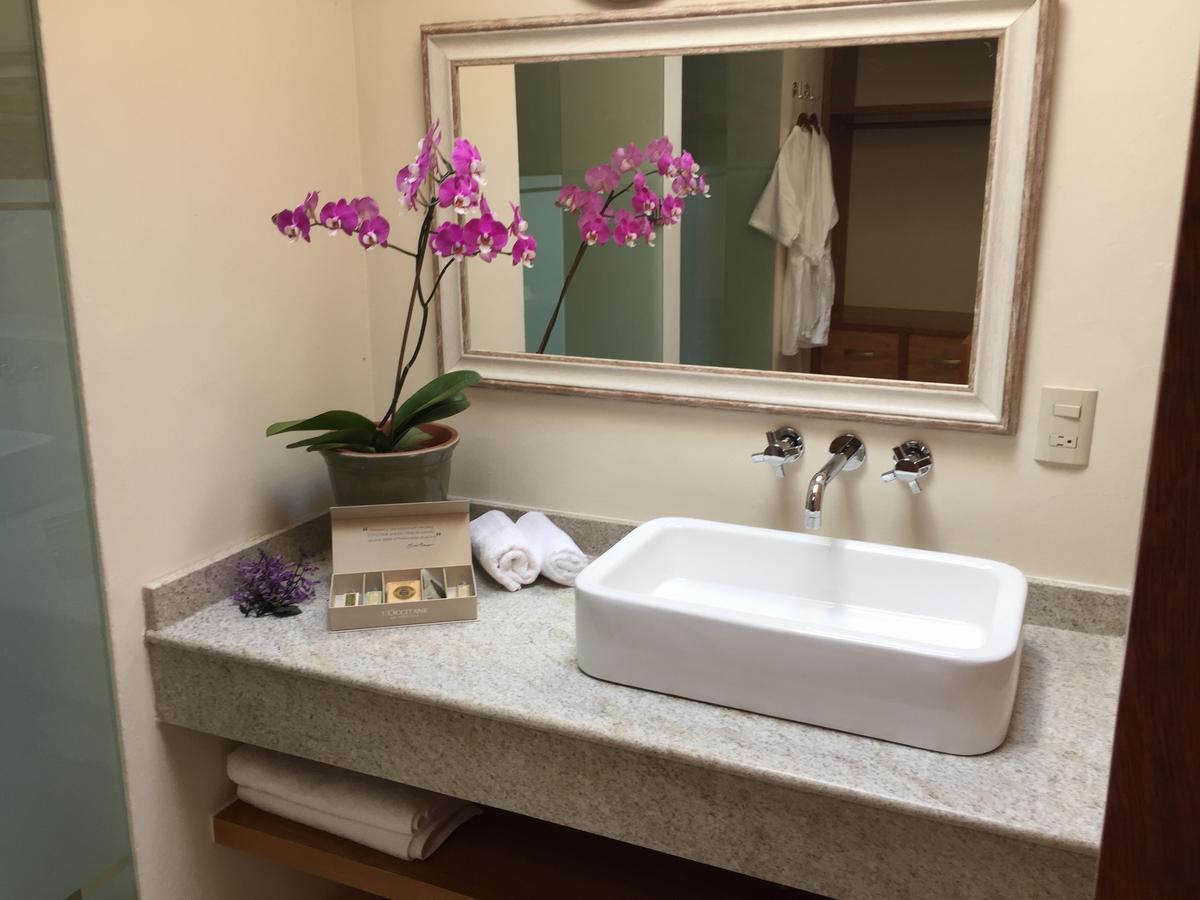 Suite 2 Double Lake View