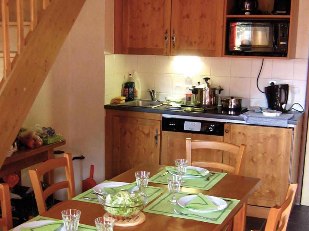 One-Bedroom Apartment (4 Adults),63039475:JPEG