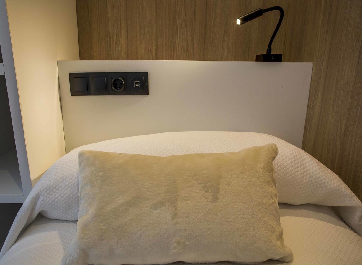Single Room Private Bathroom