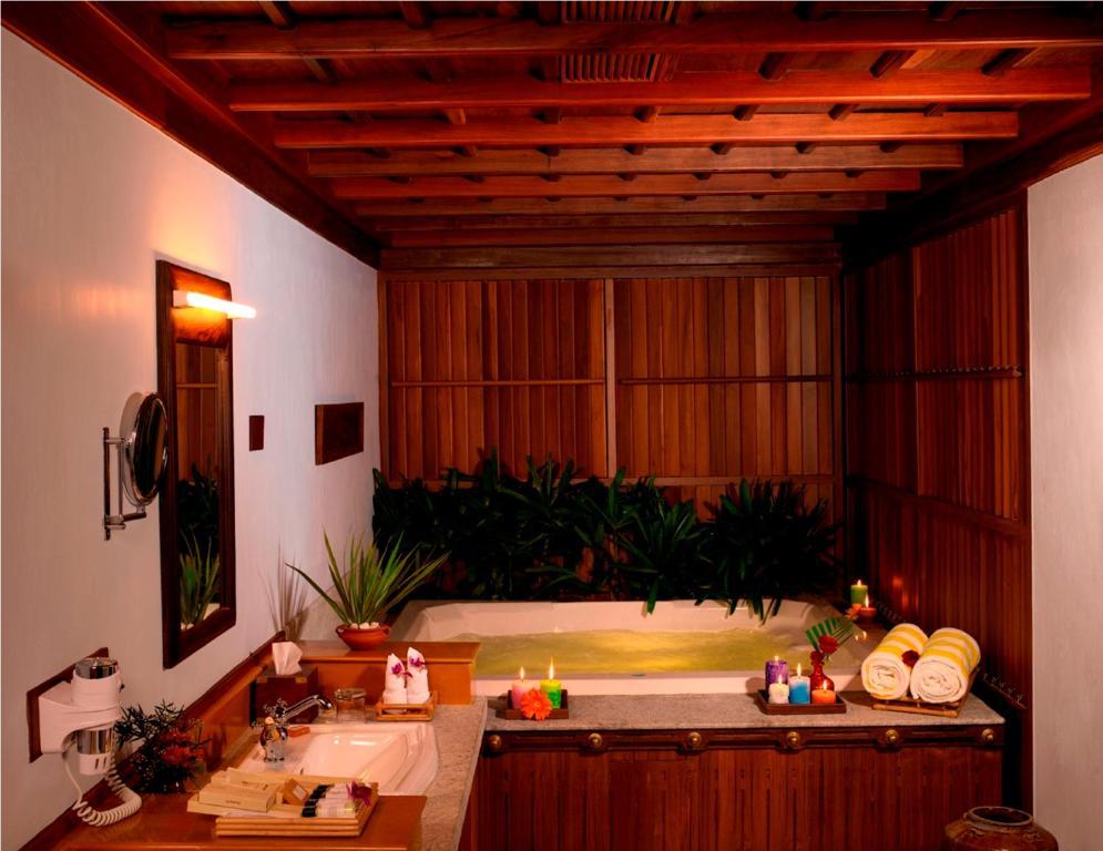 Luxury Pavillion Room