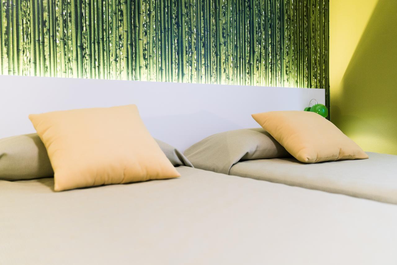 Family Room,635583381:JPEG