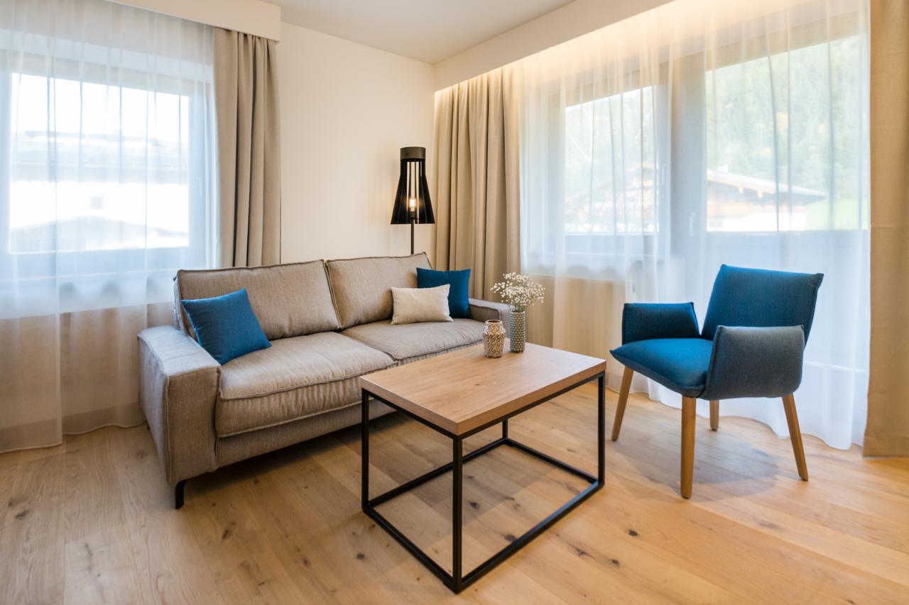Family Suite,640042893:JPEG