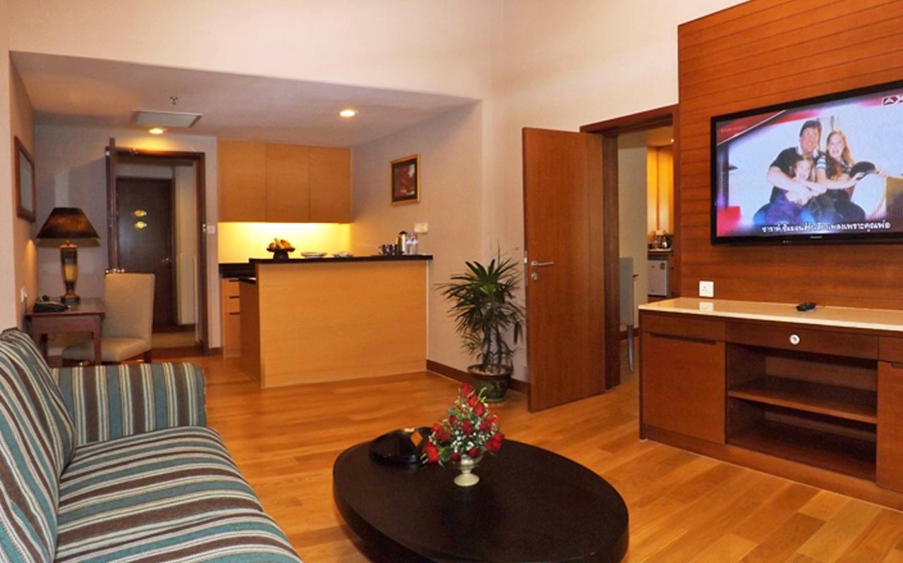 Premier Suite,1222428955:JPEG