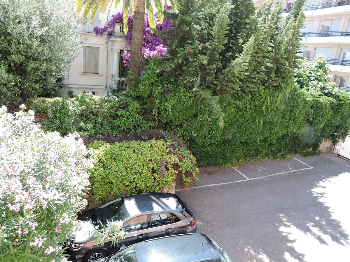Superior Double or Twin Room Terrace Garden View