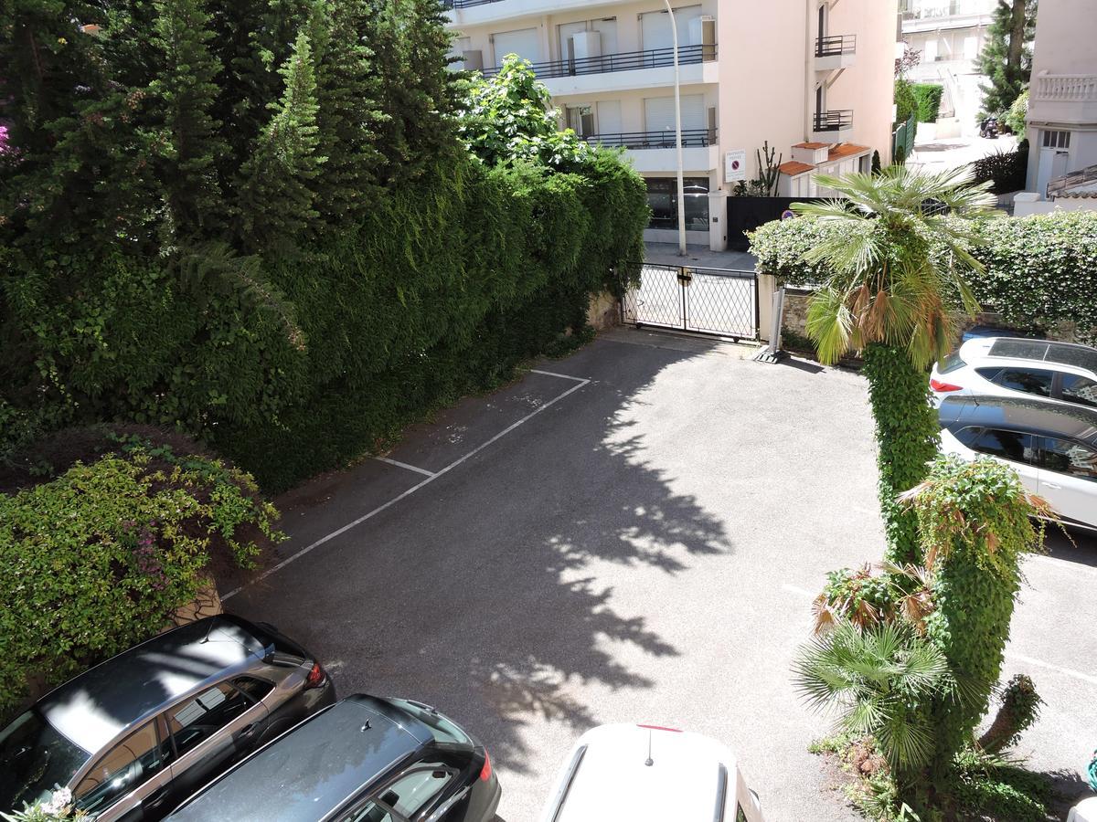 Superior Double or Twin Room Terrace Garden View