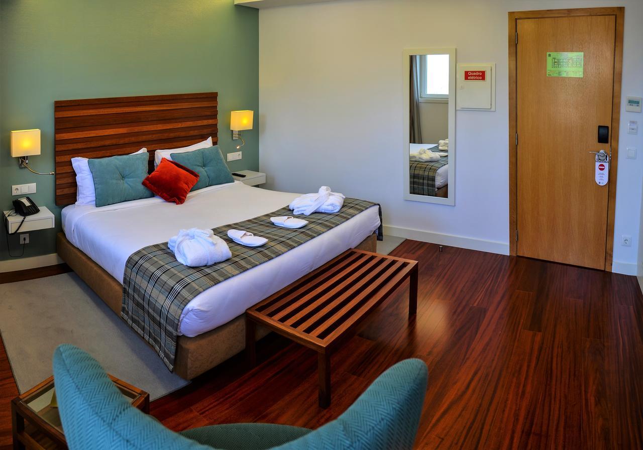 Chambre Double ou Lits Jumeaux avec Balcon