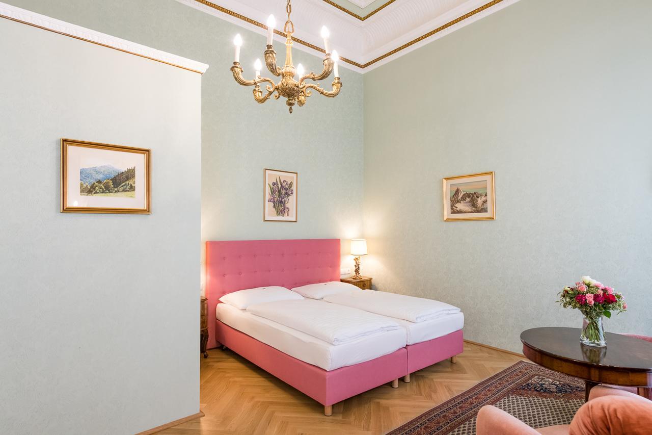 Quarto Duplo Deluxe